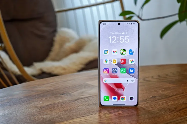 OPPO Find N6 Touted World's Thinnest Foldable Phone