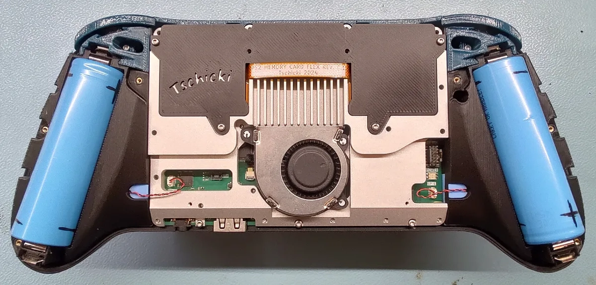 Hardcore Gamers Reverse-Engineered Sony PS2 Console