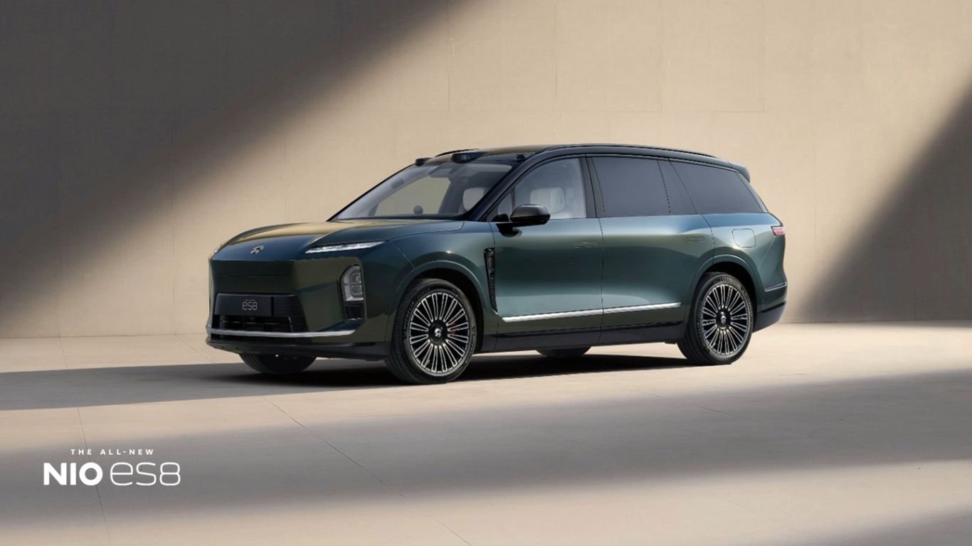 NIO CEO Li Bin Discloses Significant Material Cost in Automotive Industry